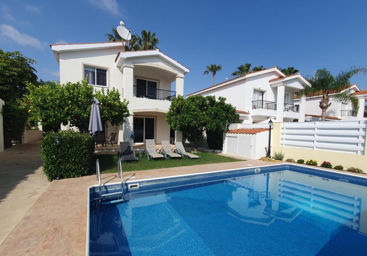 Villa Sofia Coral Bay Bagian luar foto